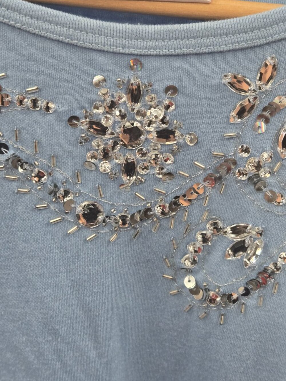 Quacker Factory Blue Sequin Rhinestone 3/4 Sleeves Top Size Small - Picture 10 of 12